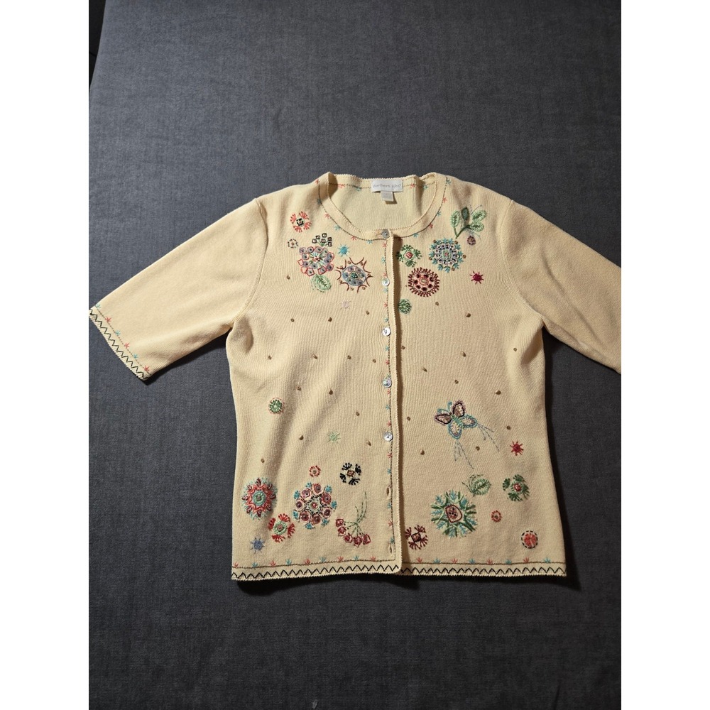 VTG Northern Isles Sweater L Floral Lily Embroidered Short Sleeve Cardigan